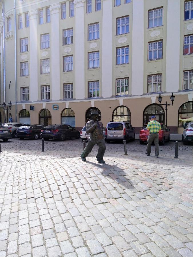 タリンDictumfactum Old Town - Suur Karjaアパートメント エクステリア 写真